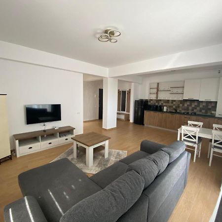 Costin Apartments C&C Residence 2 Navodari Luaran gambar